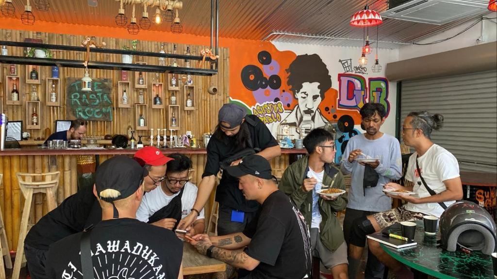 H2 Worldpackers , The Social Hotel Kota Kinabalu Eksteriør bilde